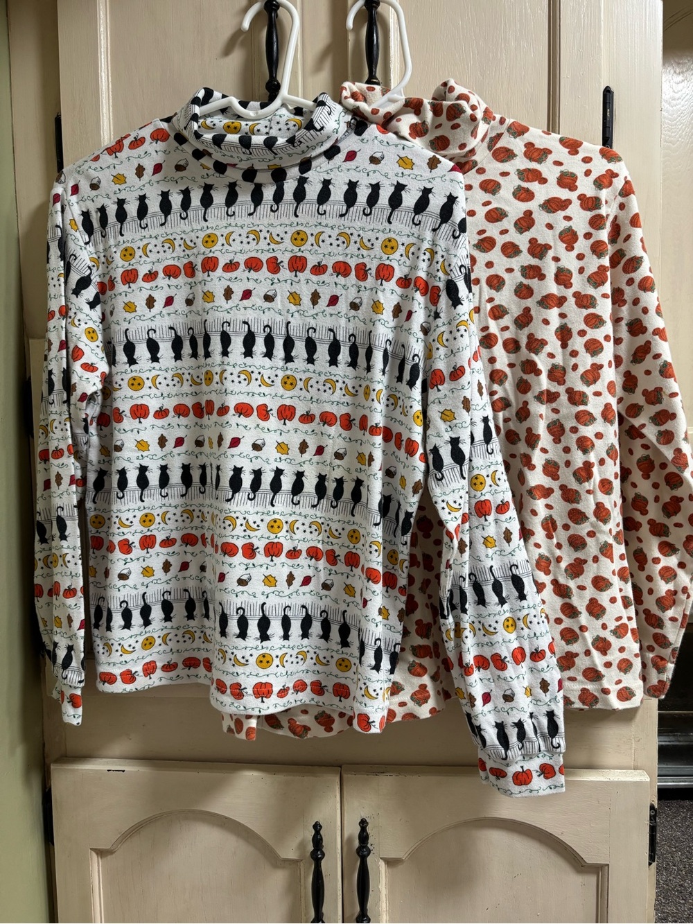 Basic Editions Falls Creek Womens L Turtleneck Tops Knit Halloween Cats Pumpkin